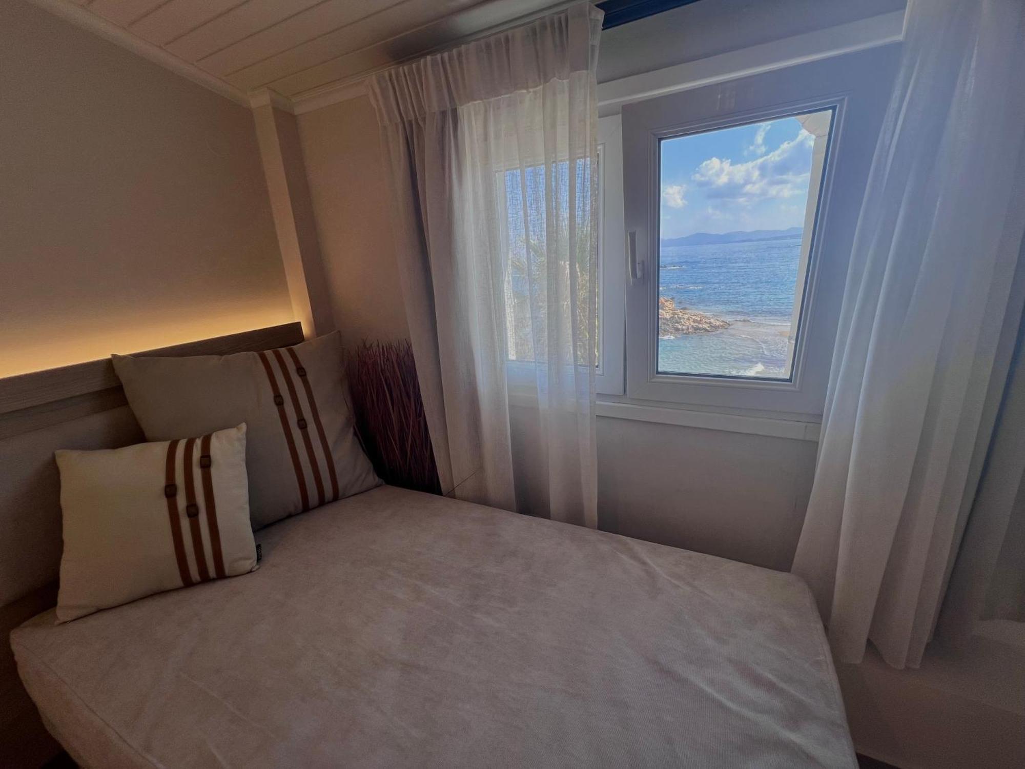 Sea Breeze Kalamaki (Chania)